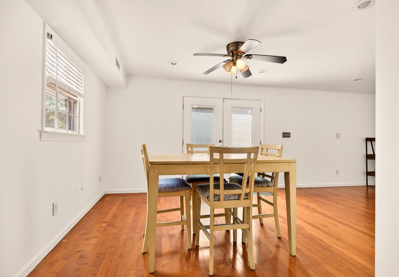 8364 Delhi Road Photo 38