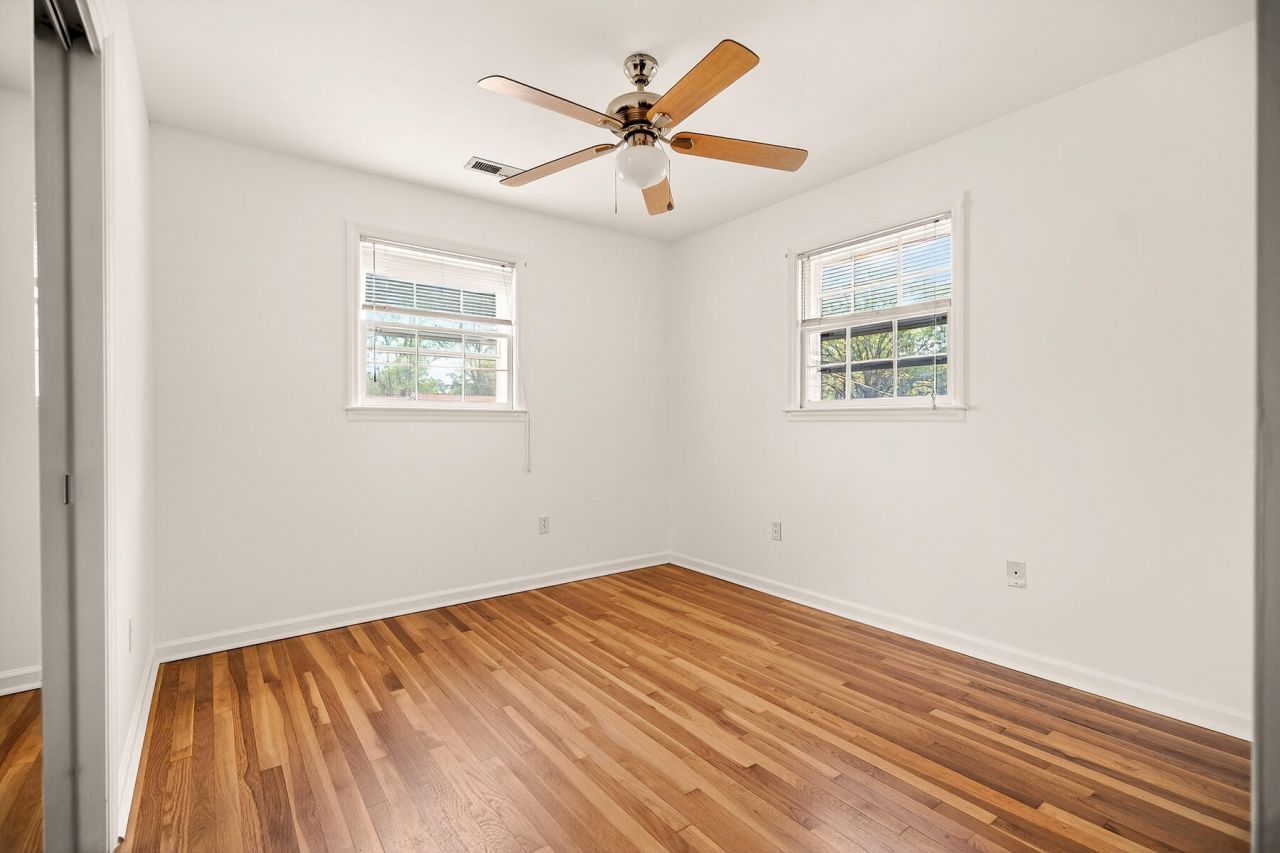 8364 Delhi Road Photo 45