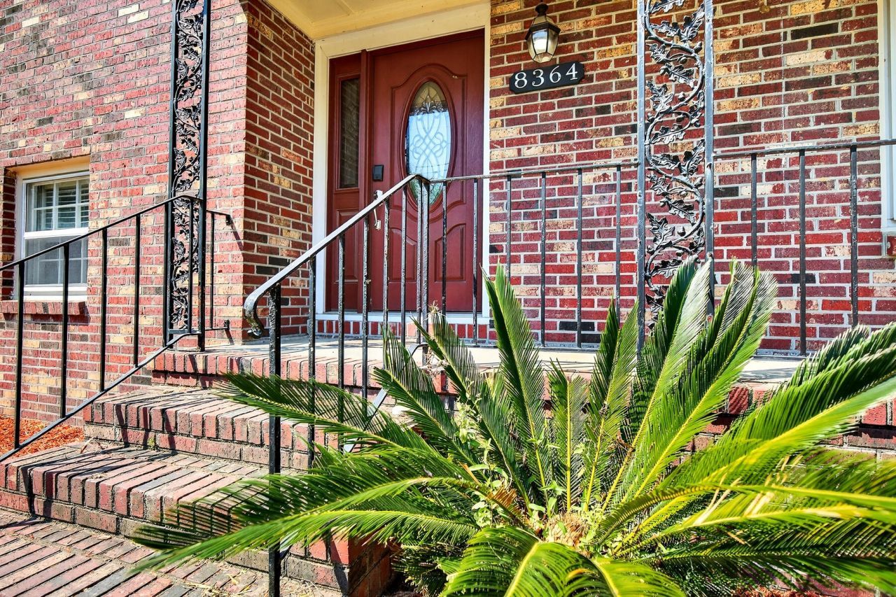 8364 Delhi Road Photo 5