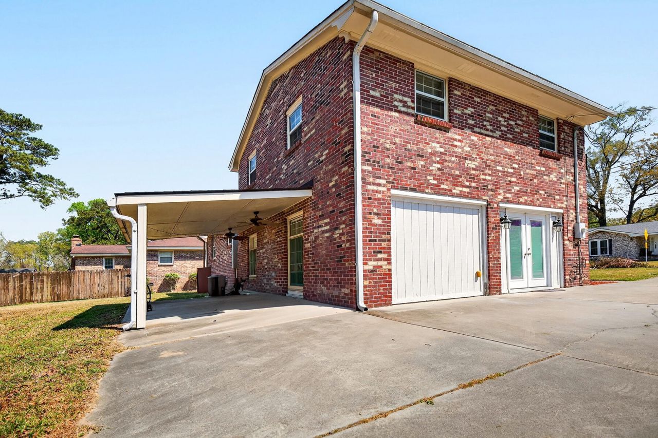 8364 Delhi Road Photo 57