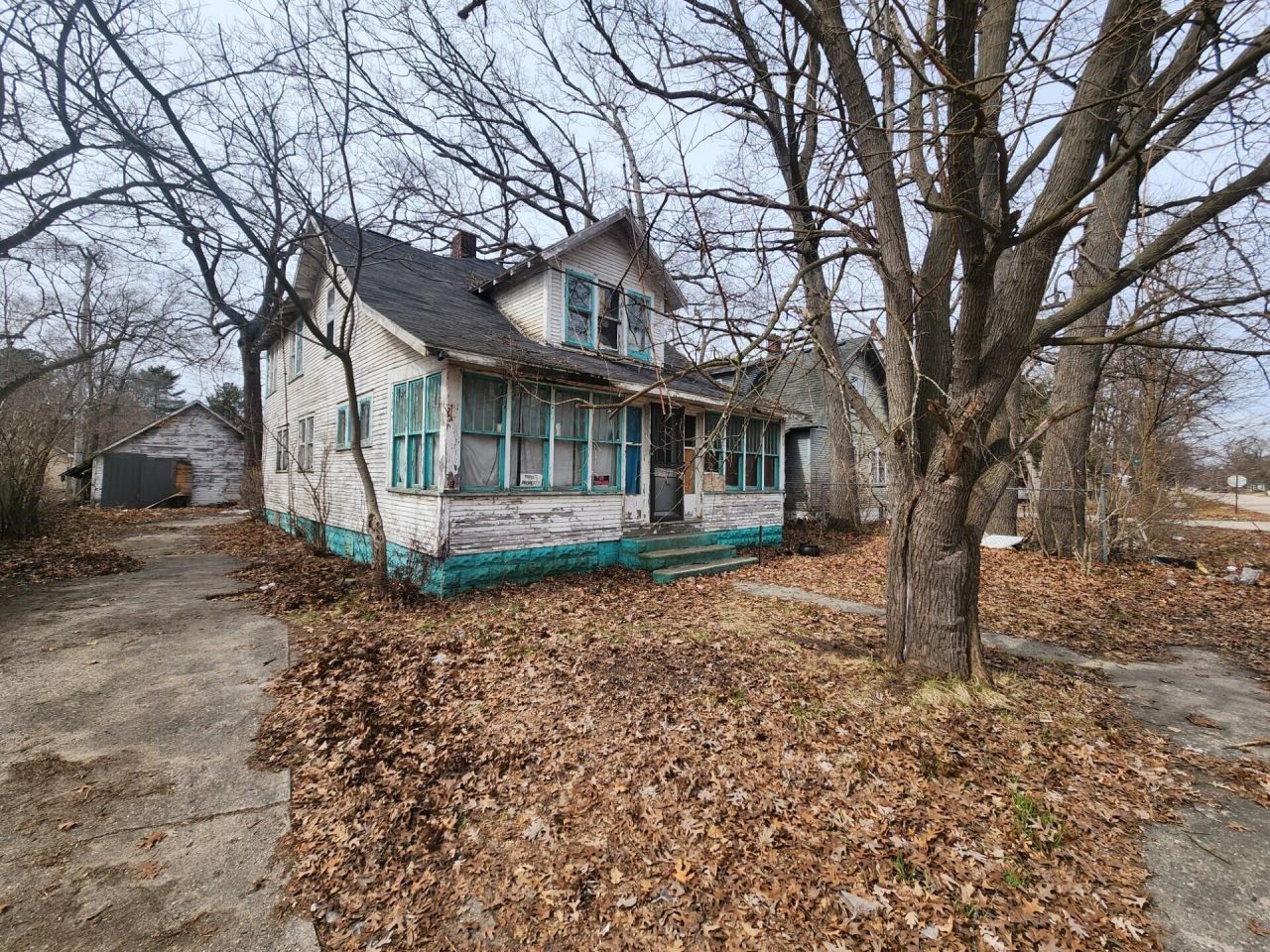 2405 Howden Street, Muskegon, MI 49444 Main Photo