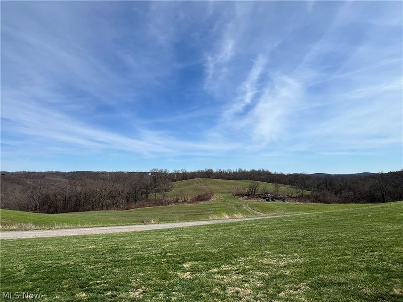 85444 Sproull Road, Uhrichsville, OH 44683 Photo 2