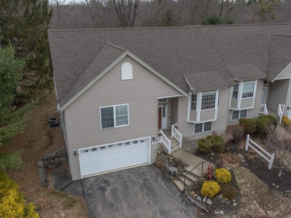 13 Cricket Hill Road, East Kingston, NH 03827