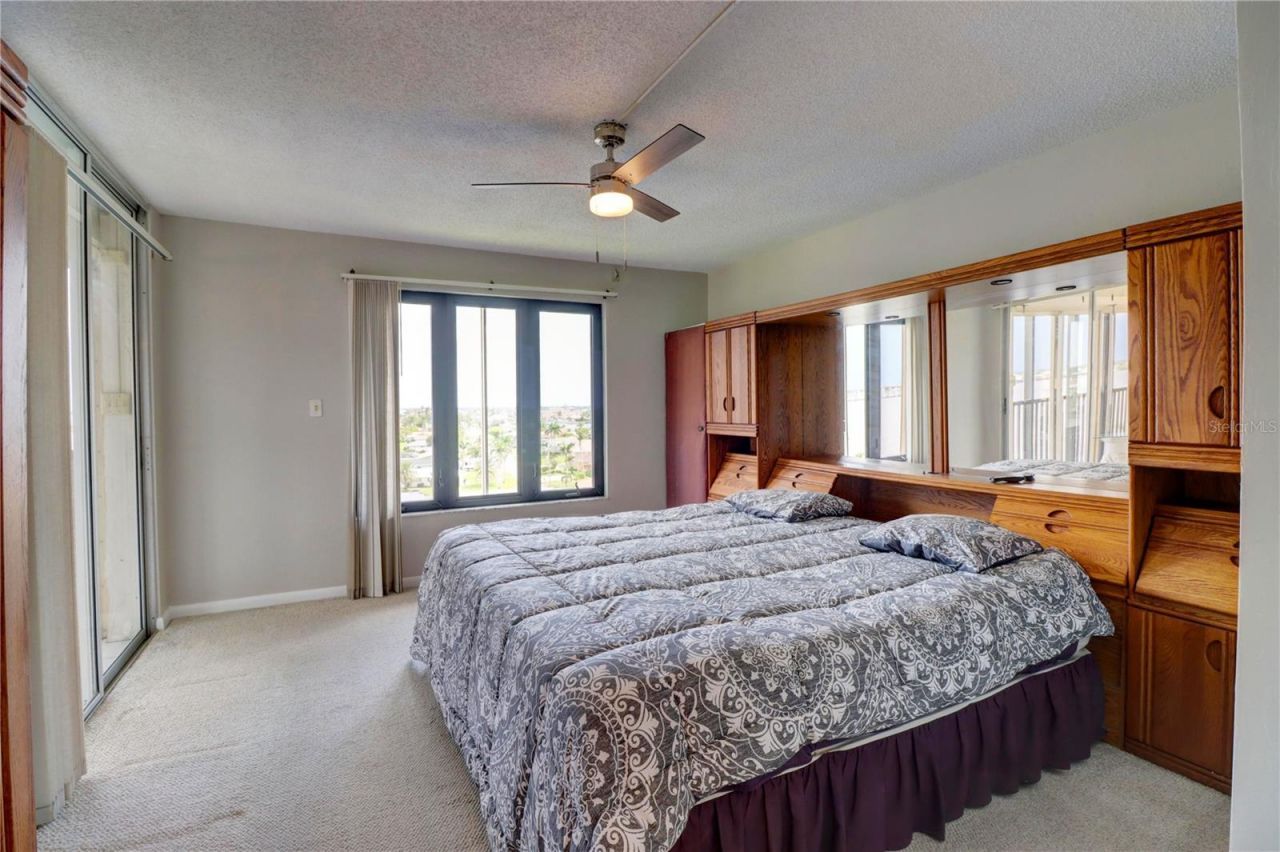 4260 SE 20th Place , Unit 801, Cape Coral, FL 33904 Photo