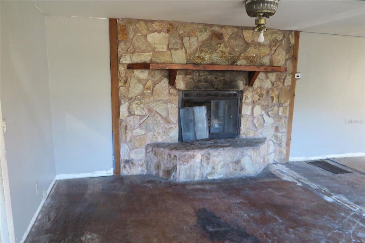 8760 County Road 127, Sanderson, FL 32087 Photo