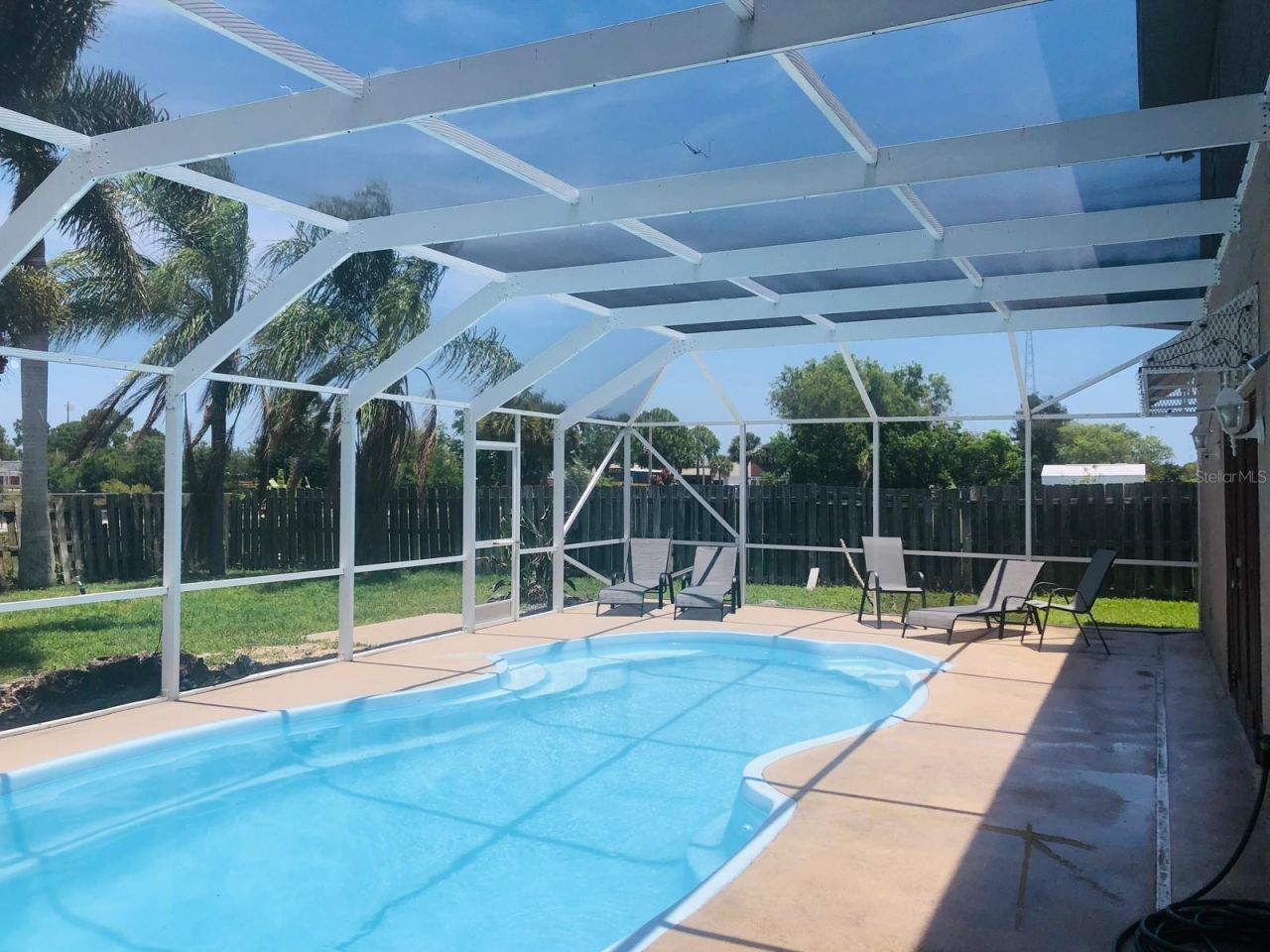 2112 SE East Dunbrooke Cir , Port Saint Lucie, FL 34952 Photo