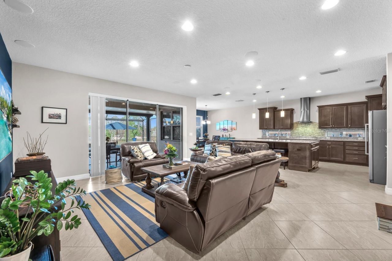 10407 Tree Skylark Place , Riverview, FL 33569 Photo