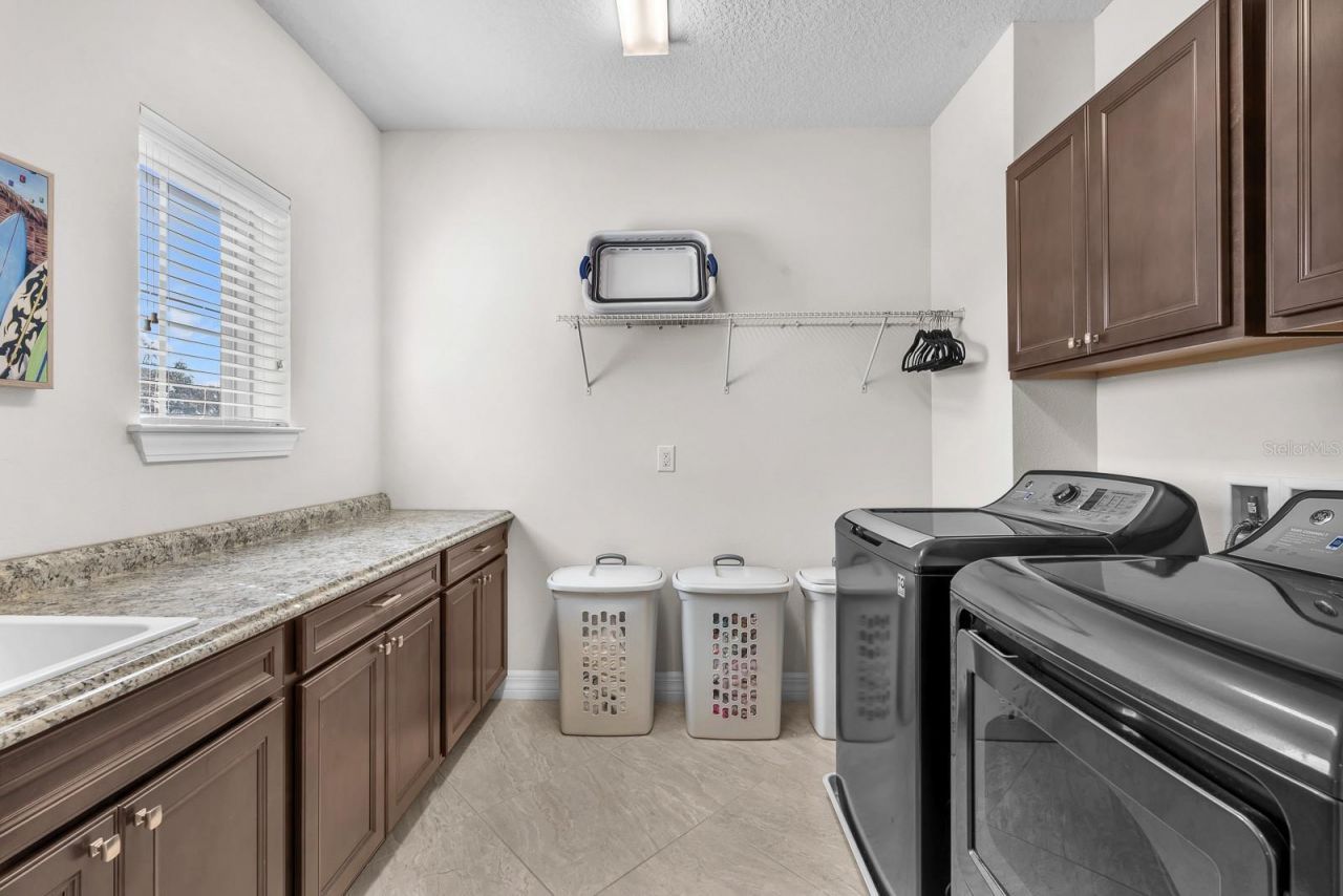 10407 Tree Skylark Place , Riverview, FL 33569 Photo