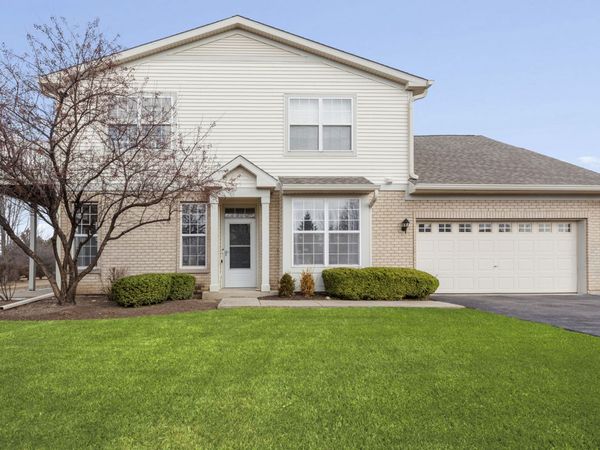 2666 Loren Court , Unit 2666, Algonquin, IL 60102