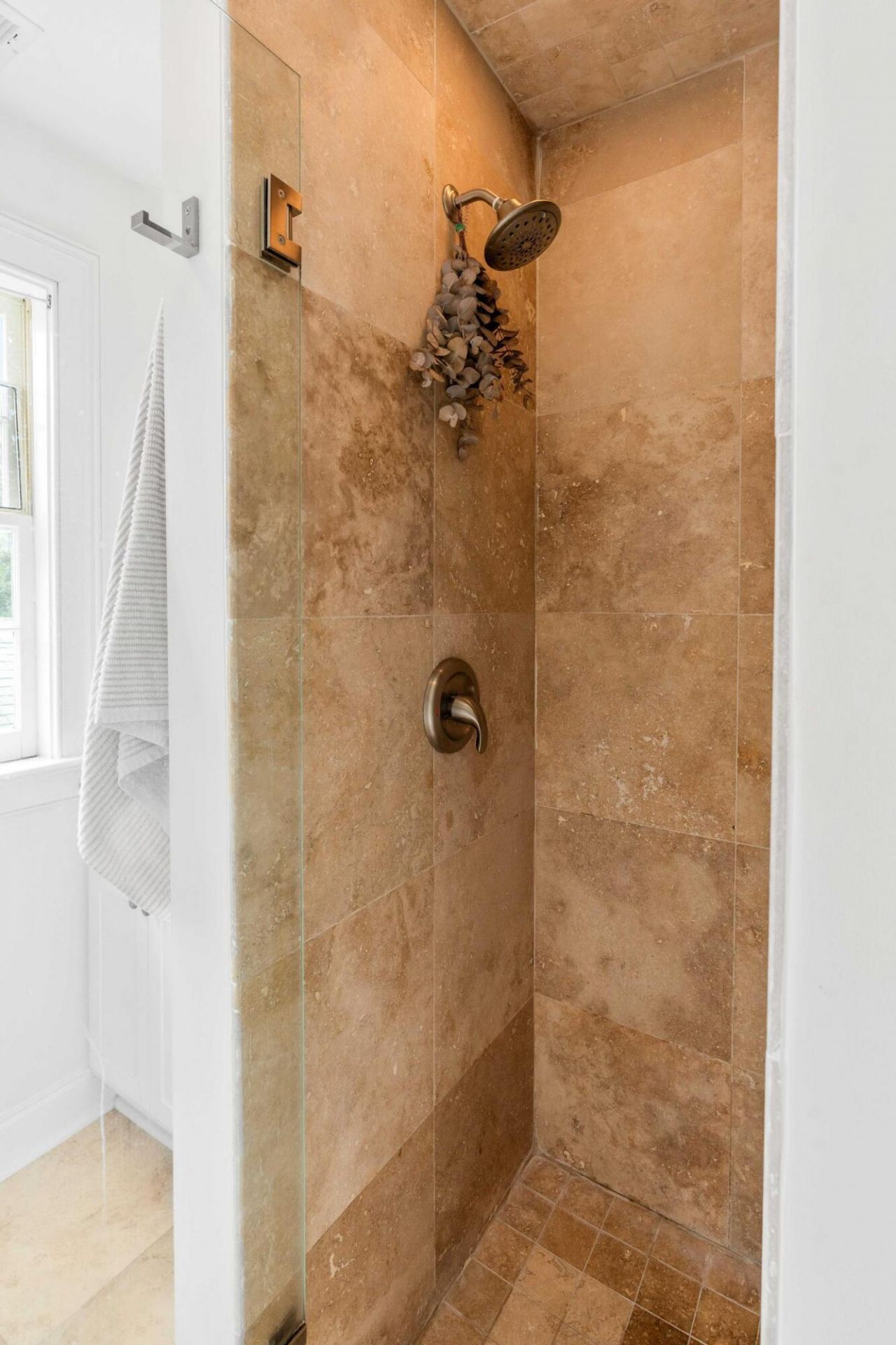 19 Gordon Street Photo 29