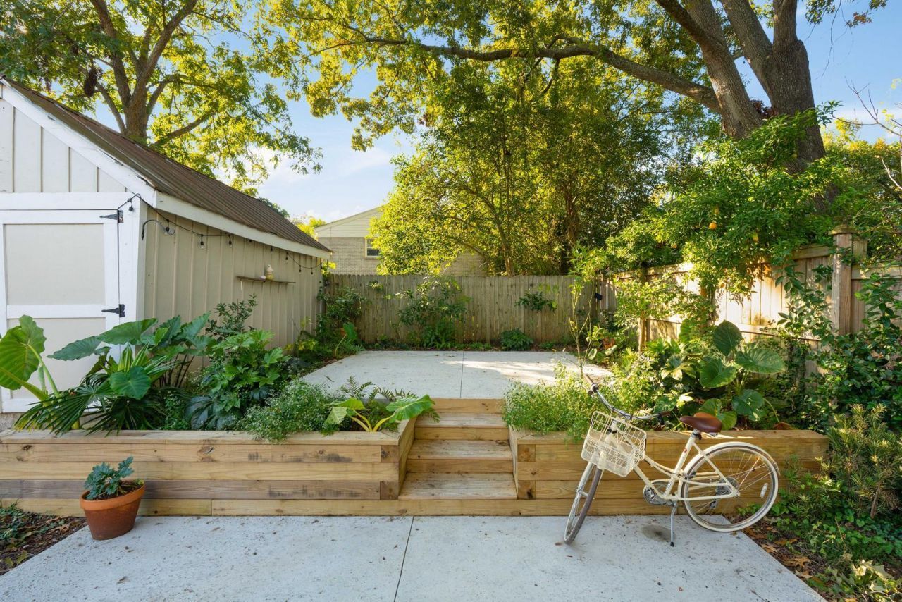 19 Gordon Street Photo 36