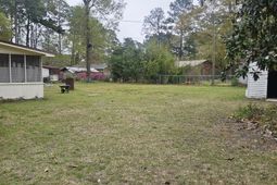 106 Poppy Drive photo 4