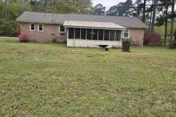 106 Poppy Drive photo 4