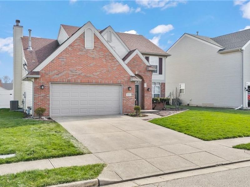 413 Deerwood Drive, Piqua, OH 45356 Photo 3