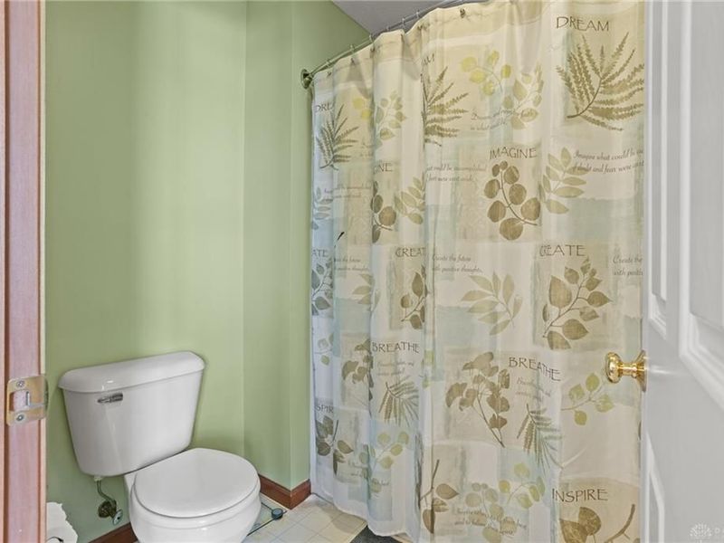 413 Deerwood Drive, Piqua, OH 45356 Photo 42