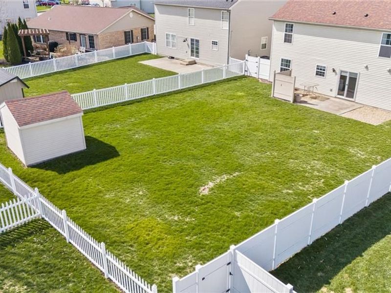 413 Deerwood Drive, Piqua, OH 45356 Photo 9