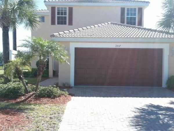 2537 Deerfield Lake CT , CAPE CORAL, FL 33909