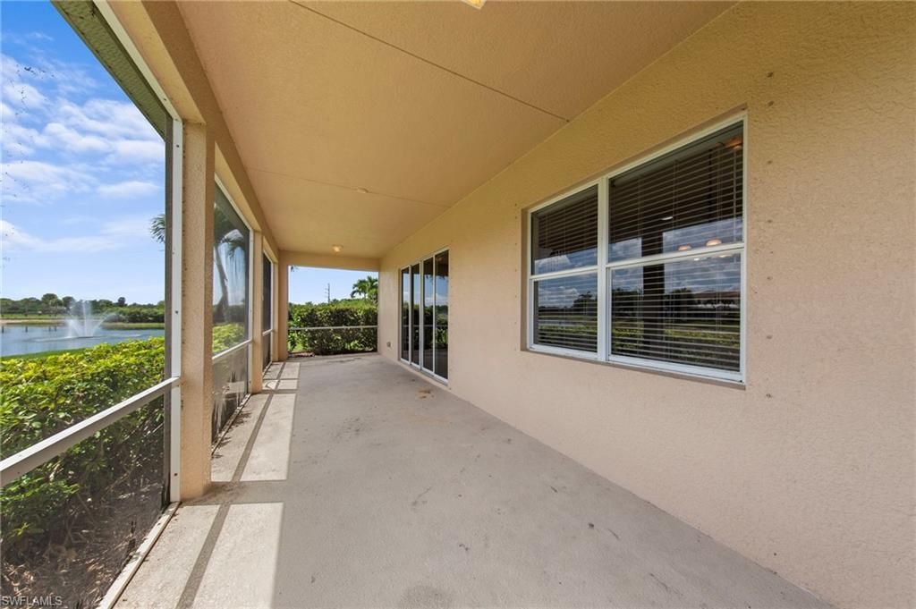 2537 Deerfield Lake Ct, Cape Coral, FL 33909 Photo