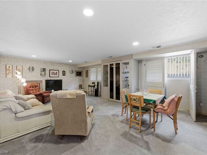 2619 S Green Road, Beachwood, OH 44122 Photo 16