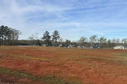 Clouds Creek Circle photo 4
