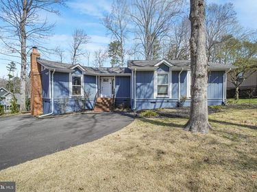 306 HAPPY CREEK ROAD, LOCUST GROVE, VA 22508