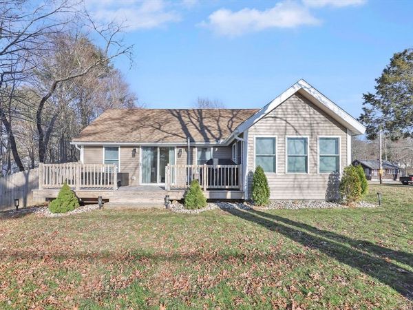 2 Woodland Hts, Wales, MA 01081