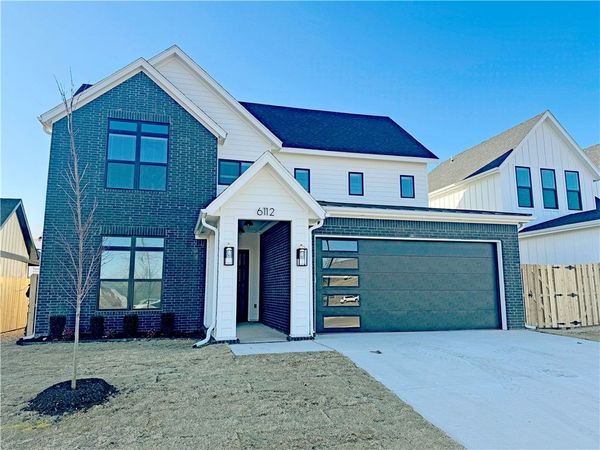 6010 40th Place , Rogers, AR 72758