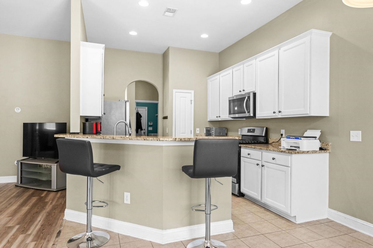 3108 Byrom Rd.  Photo 6