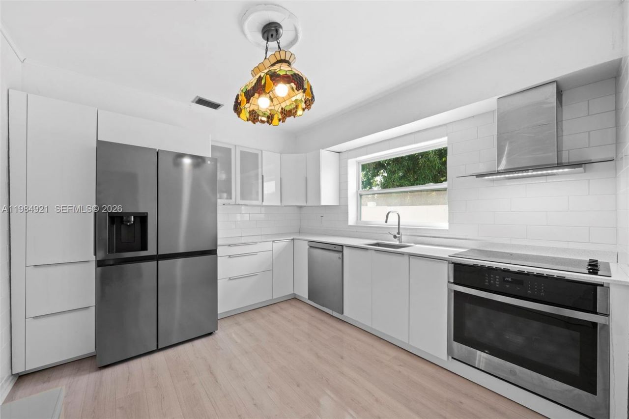 1935 Arthur St , Hollywood, FL 33020 Photo