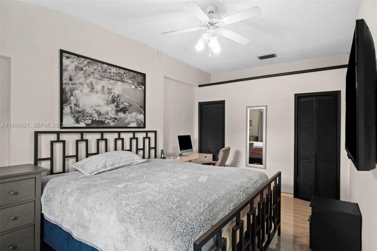 1935 Arthur St , Hollywood, FL 33020 Photo