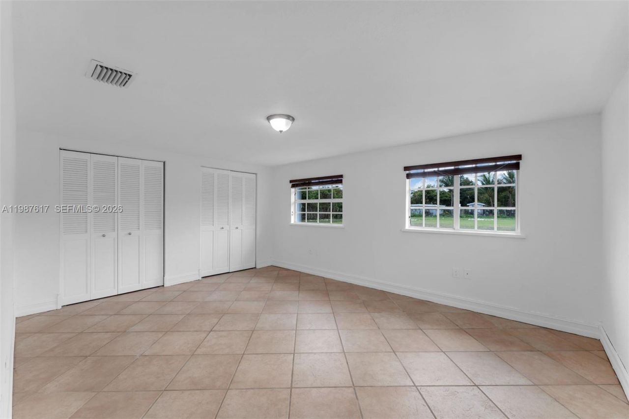 9840 SW 60th St, Miami, FL 33173 Photo