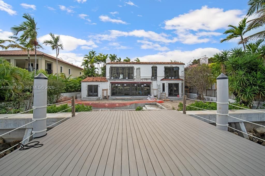 5661 Pine Tree Dr , Miami Beach, FL 33140 Photo