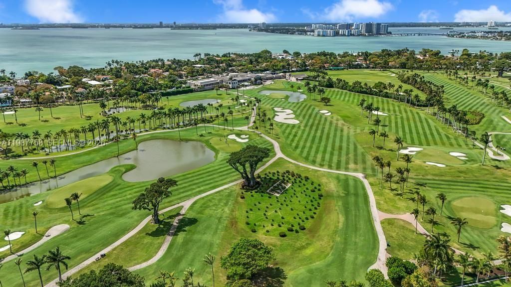 5661 Pine Tree Dr , Miami Beach, FL 33140 Photo