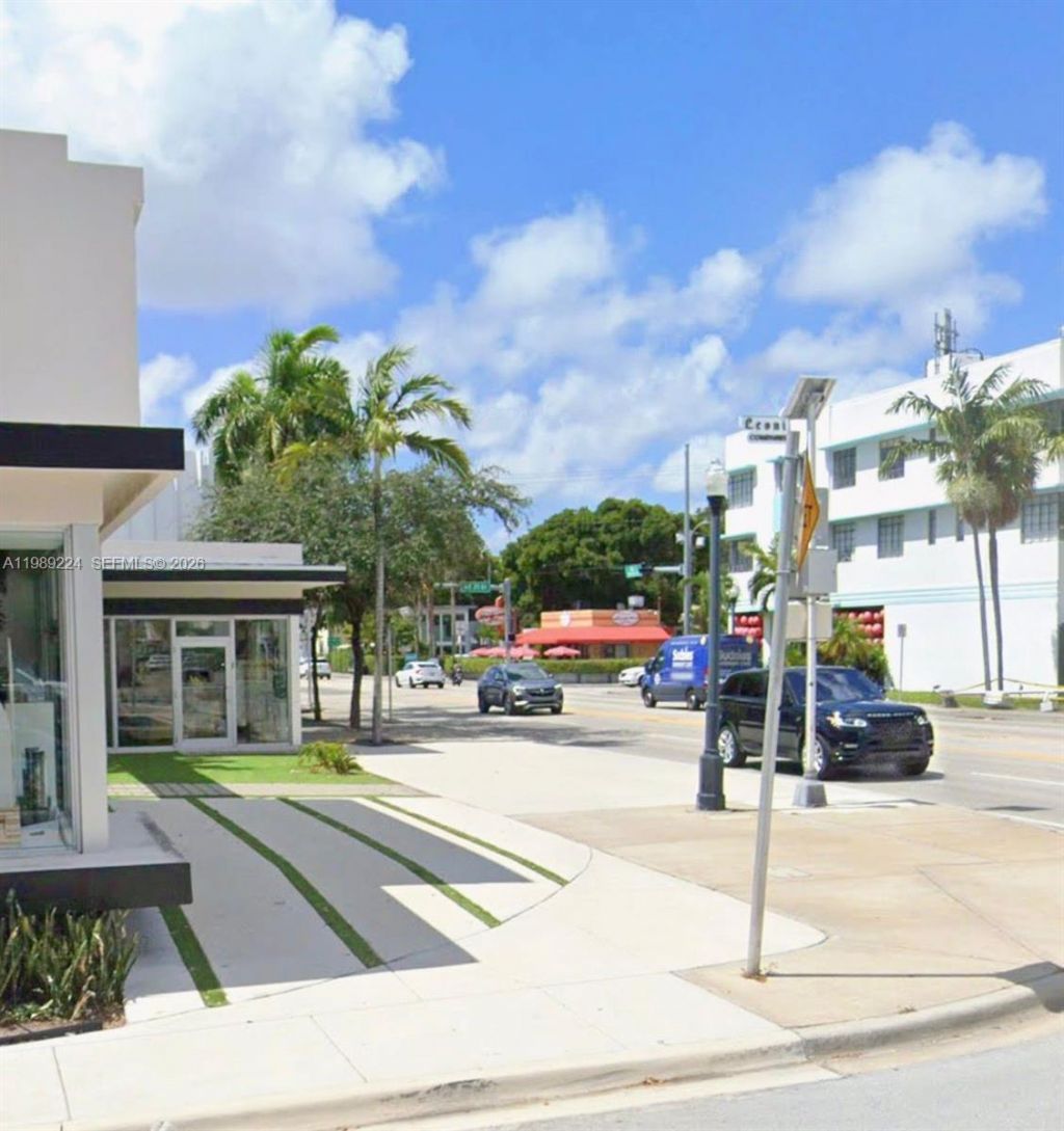 7111 Biscayne Blvd , Miami, FL 33138 Photo