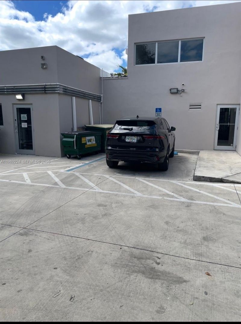 7111 Biscayne Blvd , Miami, FL 33138 Photo