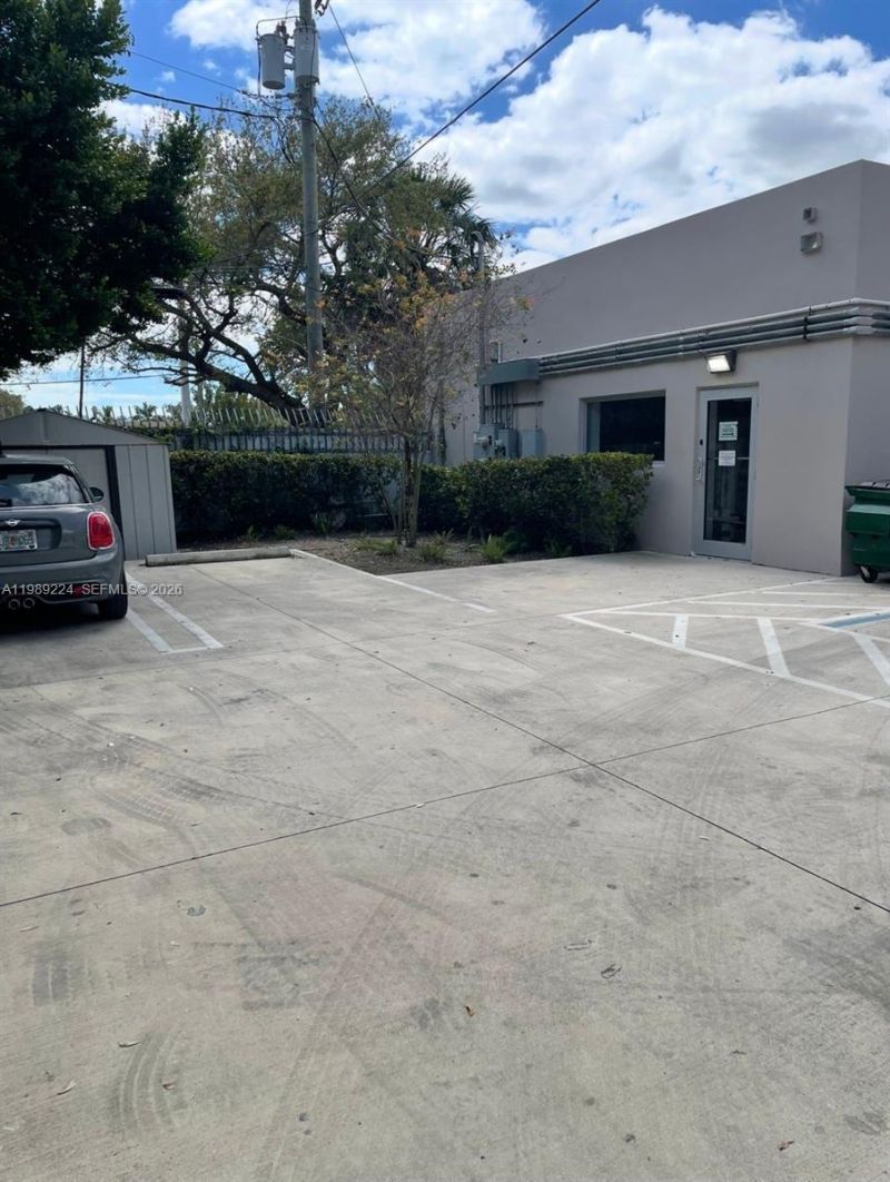 7111 Biscayne Blvd , Miami, FL 33138 Photo