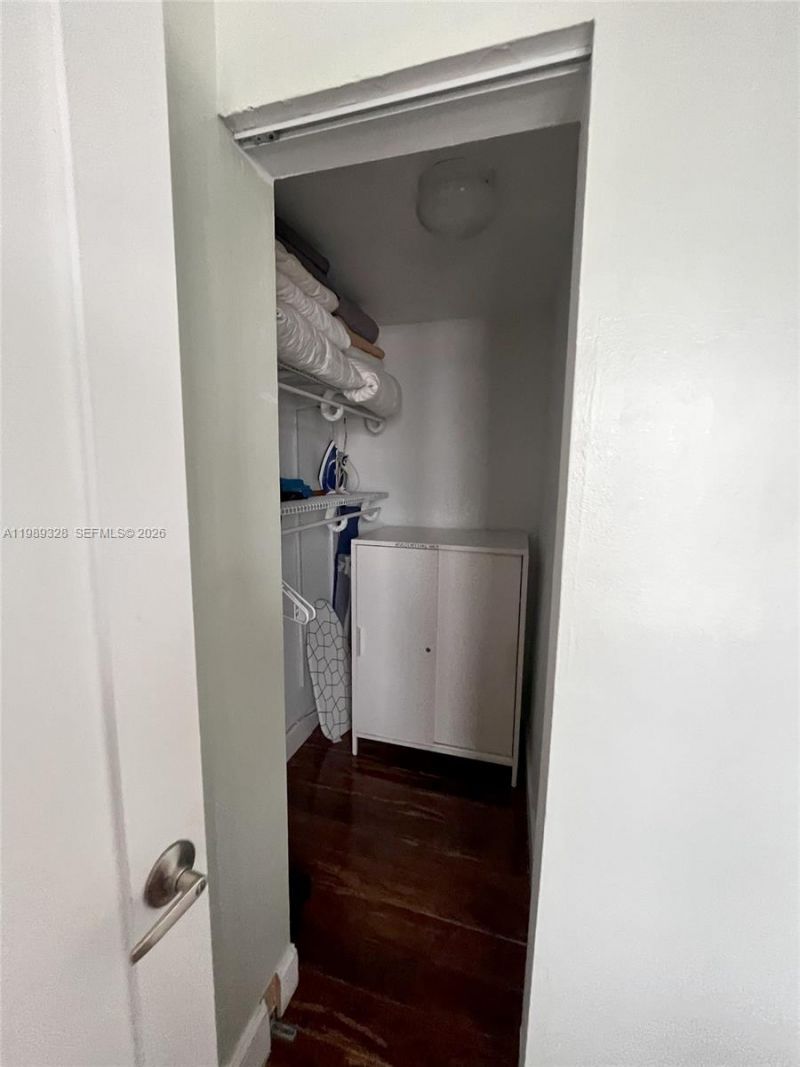 1320 Drexel Ave , Unit 301, Miami Beach, FL 33139 Photo