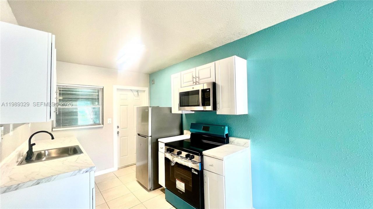 1308 N 21st St , Unit B, Fort Pierce, FL 34950 Photo
