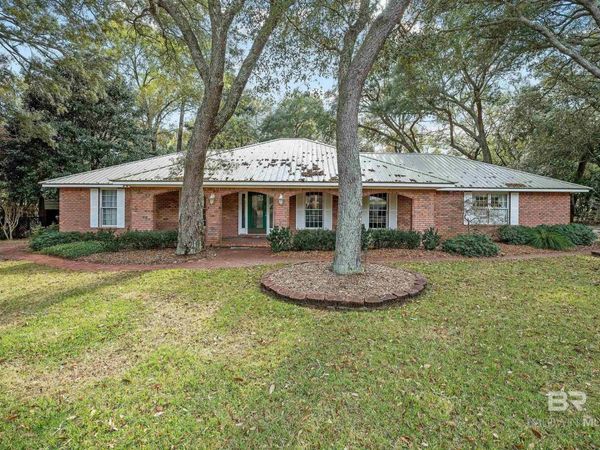 2146 Club House Drive, Lillian, AL 36549