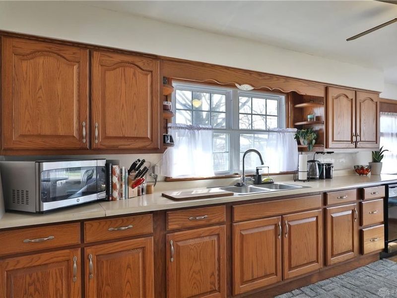 375 N Fostoria Avenue, Springfield, OH 45503 Photo 17