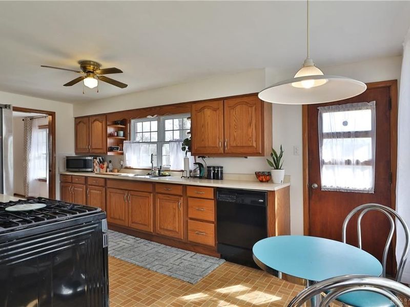 375 N Fostoria Avenue, Springfield, OH 45503 Photo 21