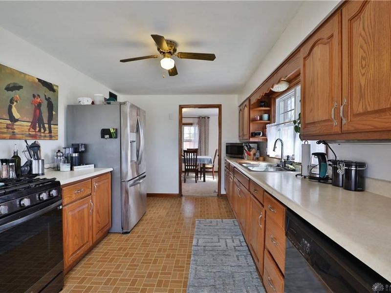 375 N Fostoria Avenue, Springfield, OH 45503 Photo 22