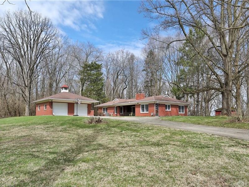 375 N Fostoria Avenue, Springfield, OH 45503 Photo 3