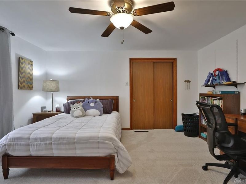 375 N Fostoria Avenue, Springfield, OH 45503 Photo 30