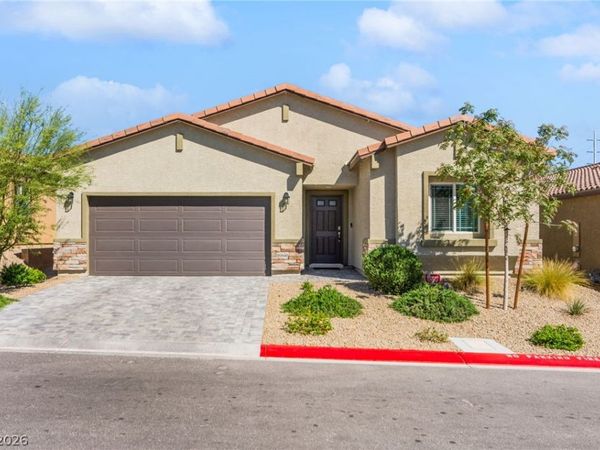 10932 Stone Crossing Avenue, Las Vegas, NV 89166