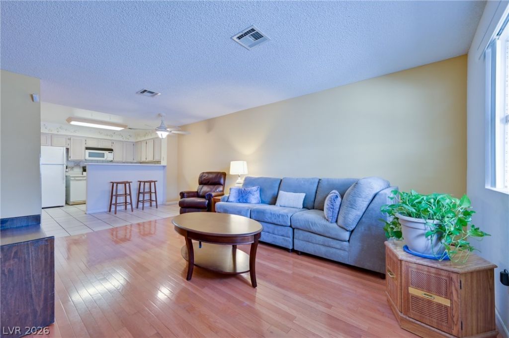 2032 Bavington Drive, Unit B, Las Vegas, NV 89108 Main Photo