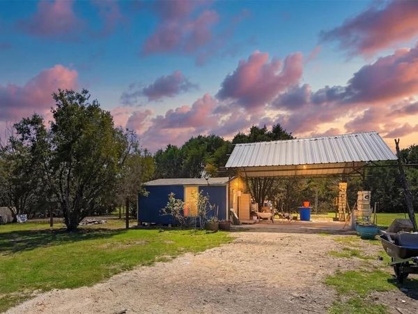 9009 Prairie Ridge Court E, Cleburne, TX 76033