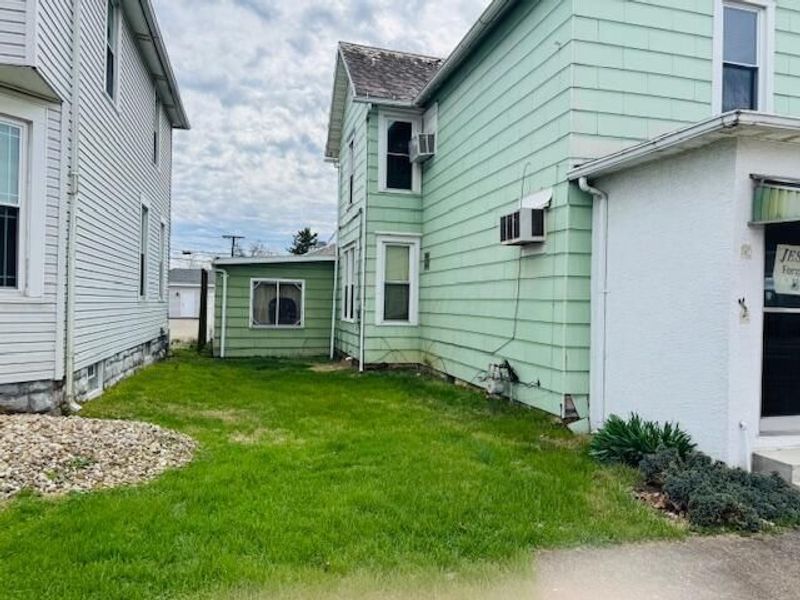 846 E Main Street, Lancaster, OH 43130 Photo 3