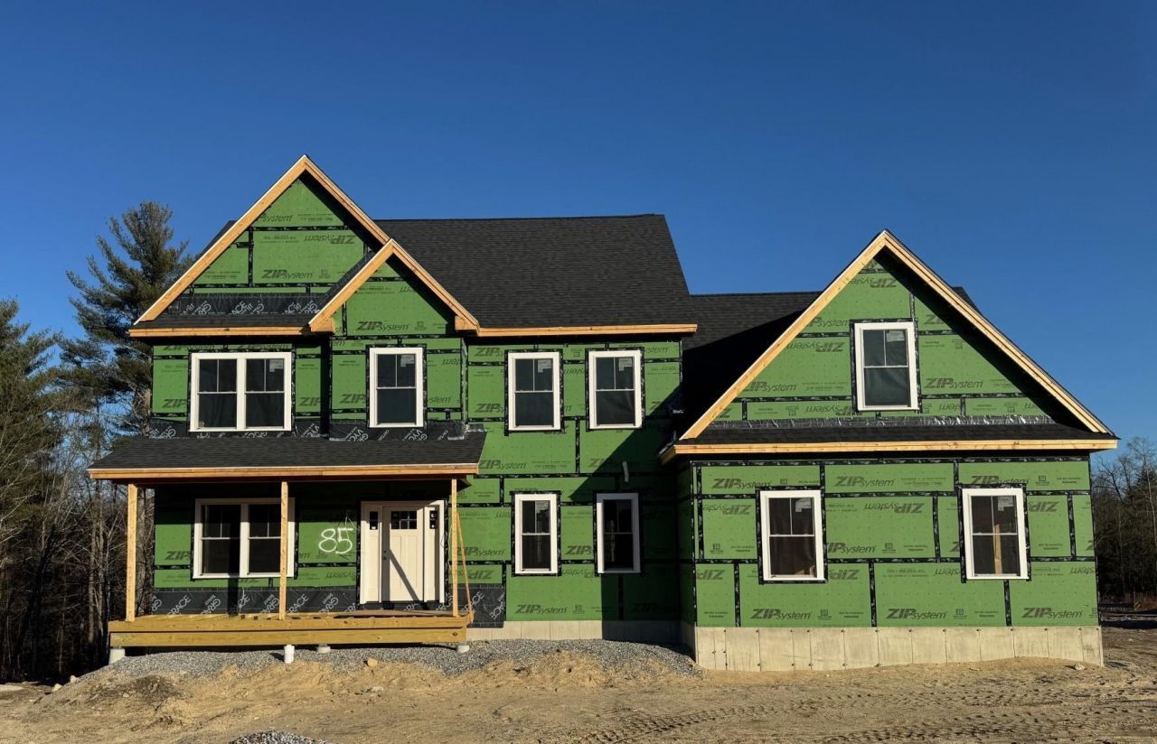 84 Madeline Bennett Lane, Merrimack, NH 03054 Main Photo