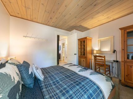 12802 Northwoods Boulevard, Truckee, CA 96161 Photo